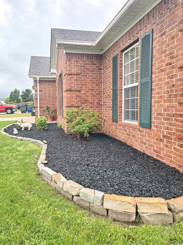 1685 Hosta, Conway, AR 72034