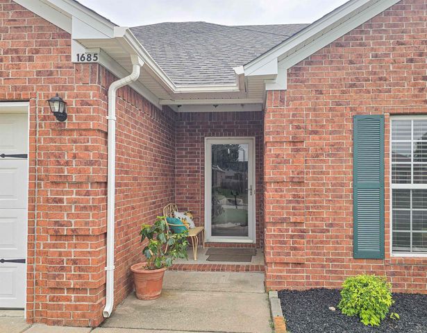 1685 Hosta, Conway, AR 72034