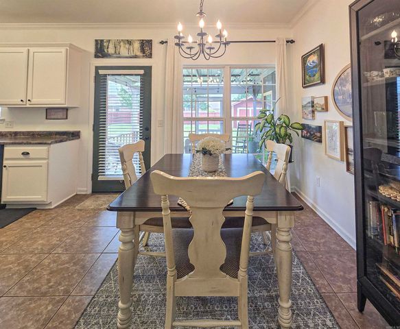 1685 Hosta, Conway, AR 72034