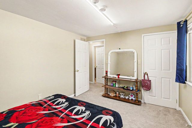2041 W Franklin Drive, Canton, MI 48187