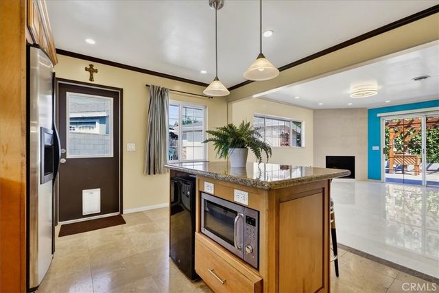 12606 Groveside Avenue, La Mirada, CA 90638