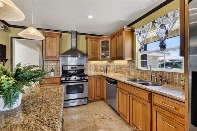 12606 Groveside Avenue, La Mirada, CA 90638