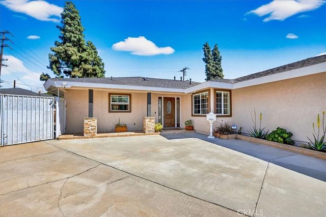 12606 Groveside Avenue, La Mirada, CA 90638