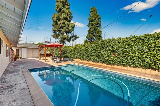 12606 Groveside Avenue, La Mirada, CA 90638