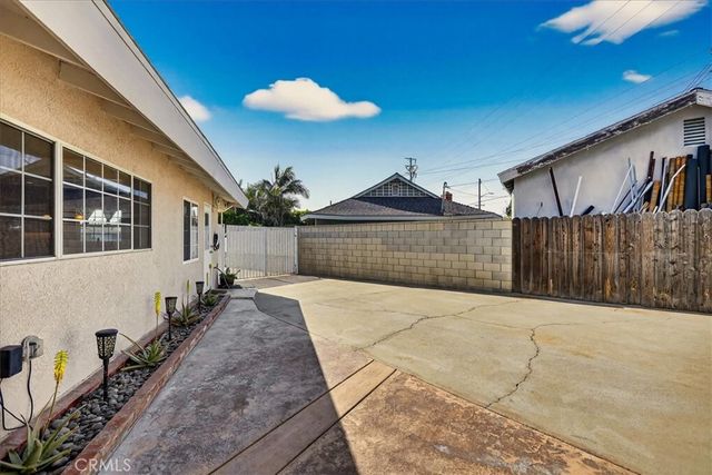 12606 Groveside Avenue, La Mirada, CA 90638