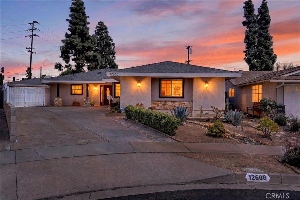 12606 Groveside Avenue, La Mirada, CA 90638