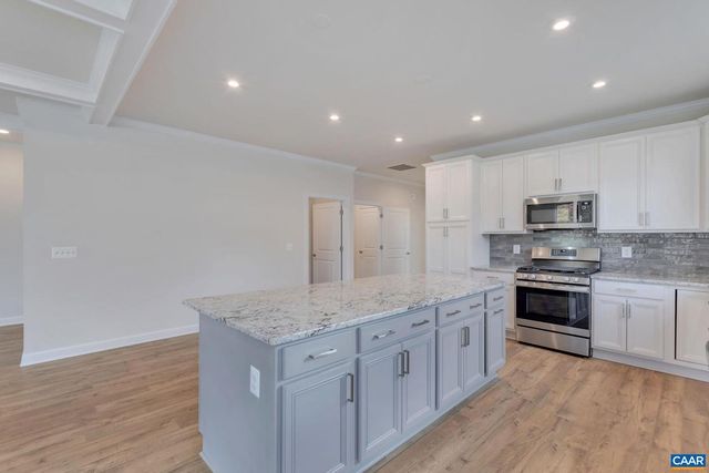 46 WHISPERWOOD CT, Troy, VA 22974