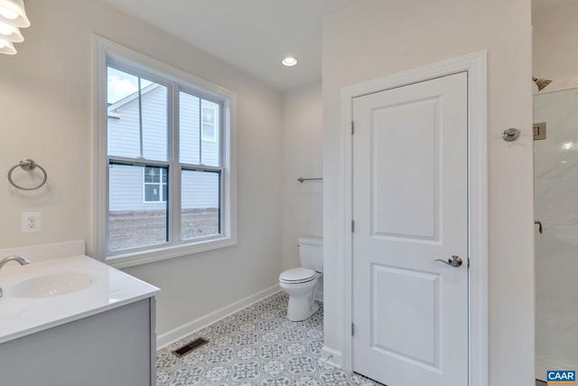 46 WHISPERWOOD CT, Troy, VA 22974