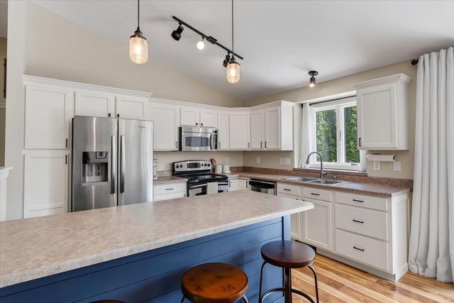 3629 Turning Leaf Drive, Madison, WI 53719