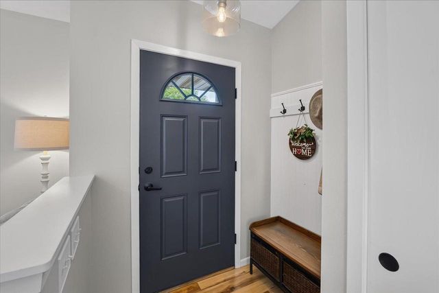 3629 Turning Leaf Drive, Madison, WI 53719