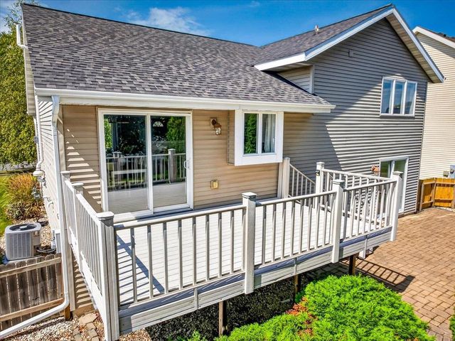 3629 Turning Leaf Drive, Madison, WI 53719
