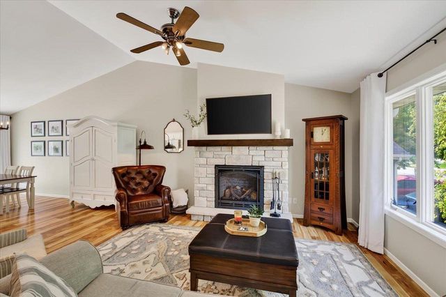 3629 Turning Leaf Drive, Madison, WI 53719