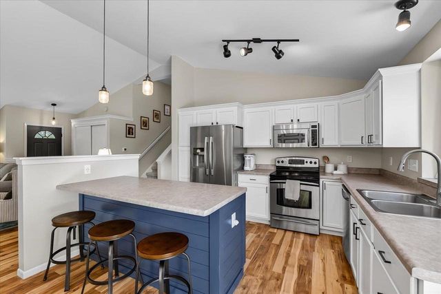 3629 Turning Leaf Drive, Madison, WI 53719