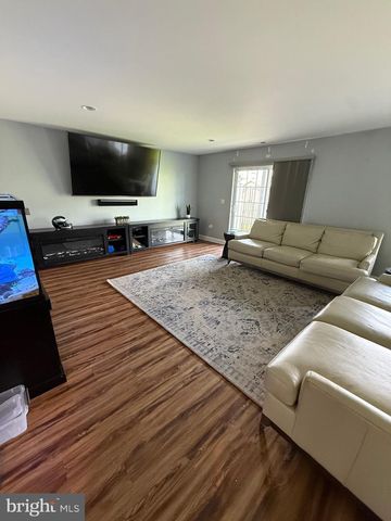 34 MILLERS RUN, Delran, NJ 08075