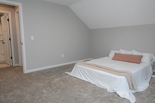 602 8th Street E, Winona, MN 55987