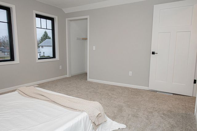 602 8th Street E, Winona, MN 55987