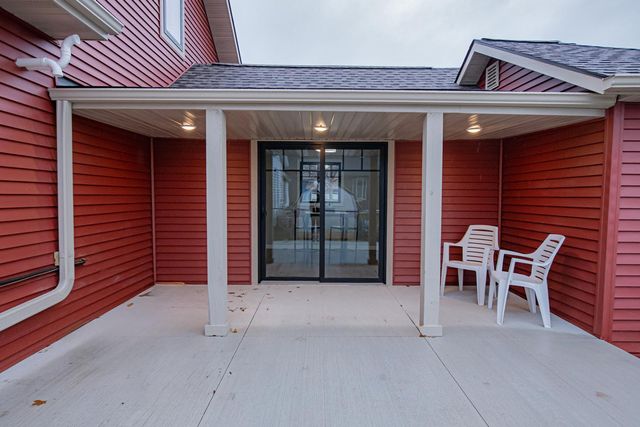 602 8th Street E, Winona, MN 55987