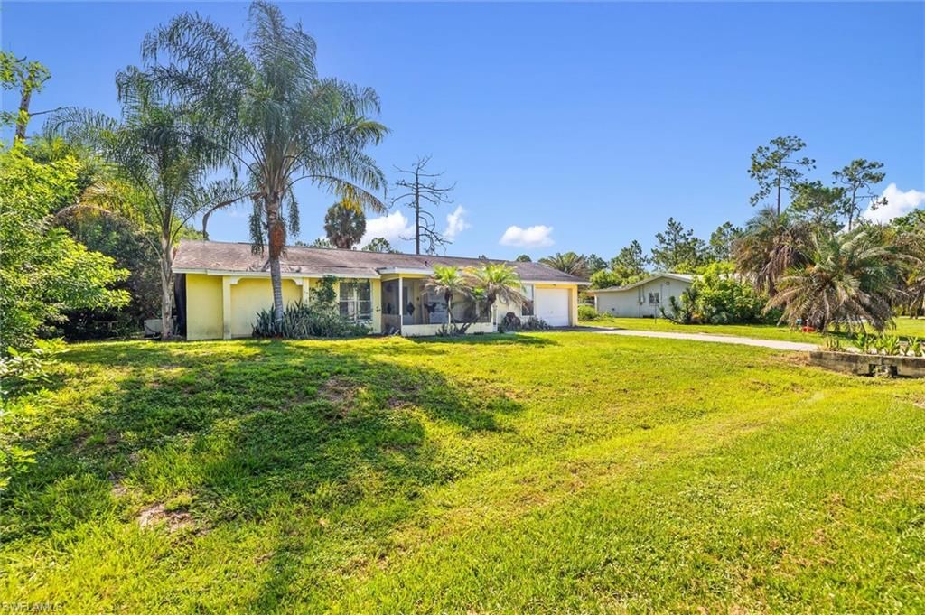 918 McKinley AVE, LEHIGH ACRES, FL 33972 — photo 2