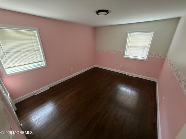 813 Bay Avenue, Toms River, NJ 08753