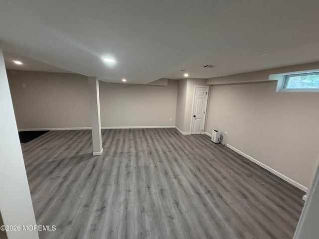 813 Bay Avenue, Toms River, NJ 08753