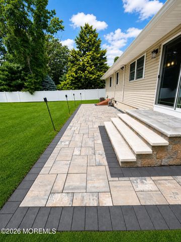 813 Bay Avenue, Toms River, NJ 08753