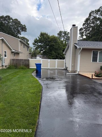 813 Bay Avenue, Toms River, NJ 08753