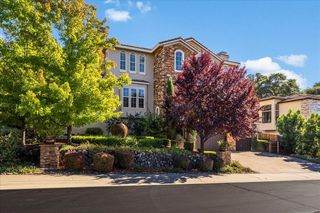 1804 Park Oak Dr, Roseville, CA 95661