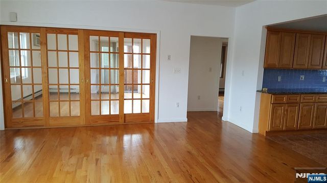 351 Main Avenue, Wallington, NJ 07057
