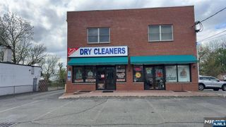 351 Main Avenue, Wallington, NJ 07057
