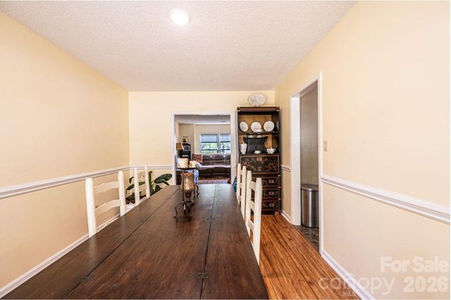 70 Sienna Drive, Hickory, NC 28601