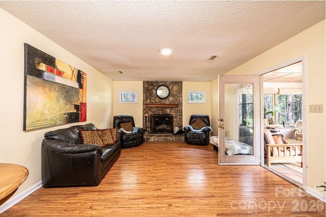 70 Sienna Drive, Hickory, NC 28601