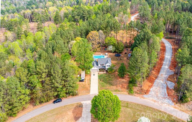 70 Sienna Drive, Hickory, NC 28601