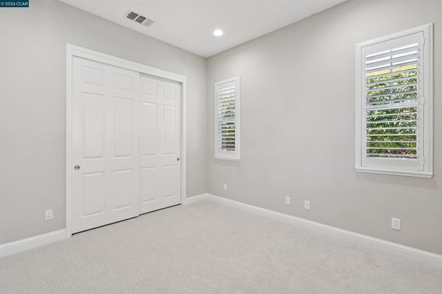 28 Wild Plum Way, Orinda, CA 94563