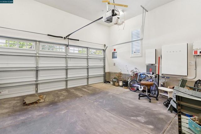 28 Wild Plum Way, Orinda, CA 94563