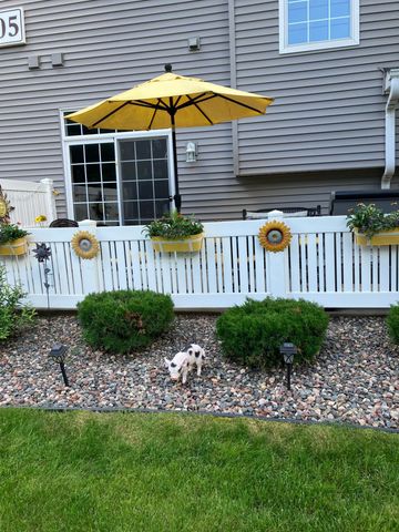 17205 49th Avenue N A, Plymouth, MN 55446