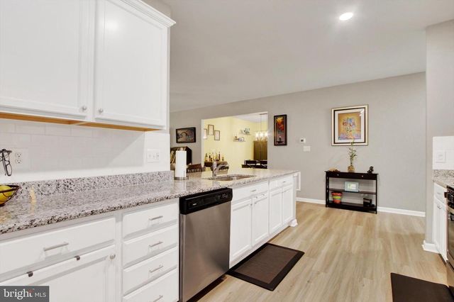 626 LEDGER DR, Hanover, PA 17331