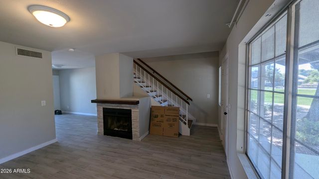 860 N MCQUEEN Road 1073, Chandler, AZ 85225