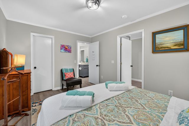 1283 Lake Logan Rd, Ardmore, TN 38449