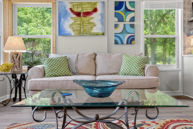 1283 Lake Logan Rd, Ardmore, TN 38449