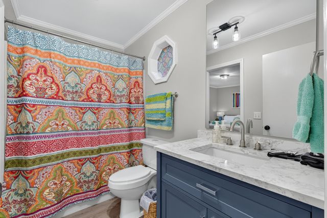 1283 Lake Logan Rd, Ardmore, TN 38449