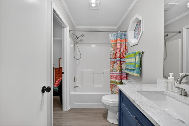 1283 Lake Logan Rd, Ardmore, TN 38449