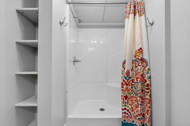 1283 Lake Logan Rd, Ardmore, TN 38449