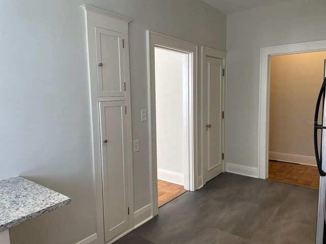 1806 W MORRISON AVENUE 4, Tampa, FL 33606