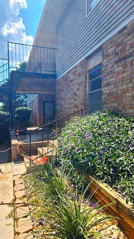 6704 N Meridian Avenue A, Oklahoma City, OK 73116