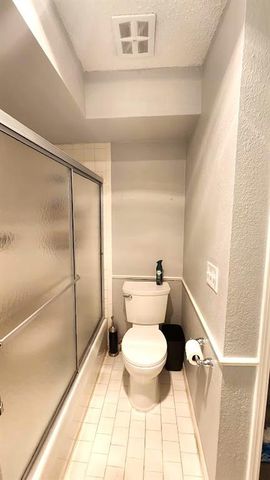 6704 N Meridian Avenue A, Oklahoma City, OK 73116