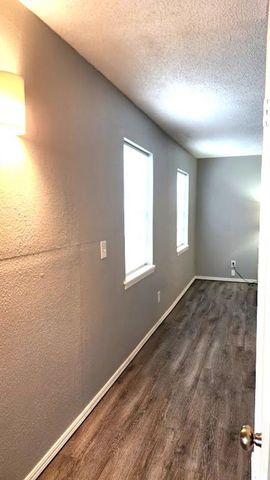 6704 N Meridian Avenue A, Oklahoma City, OK 73116