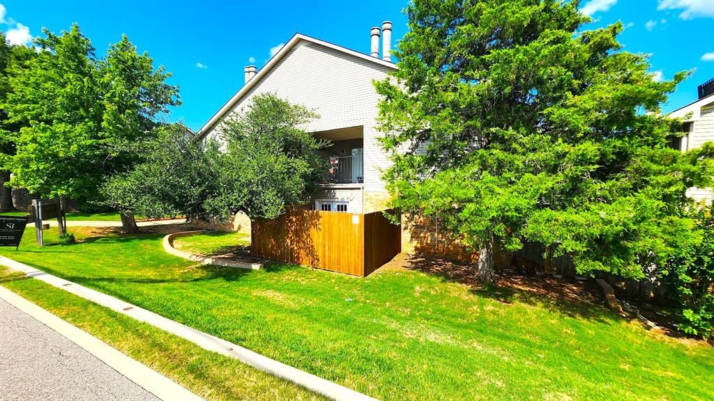 6704 N Meridian Avenue A, Oklahoma City, OK 73116