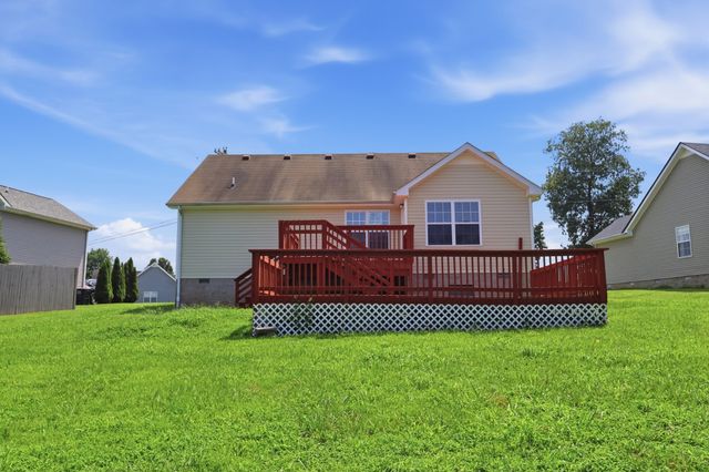 1295 Keech Dr, Clarksville, TN 37042