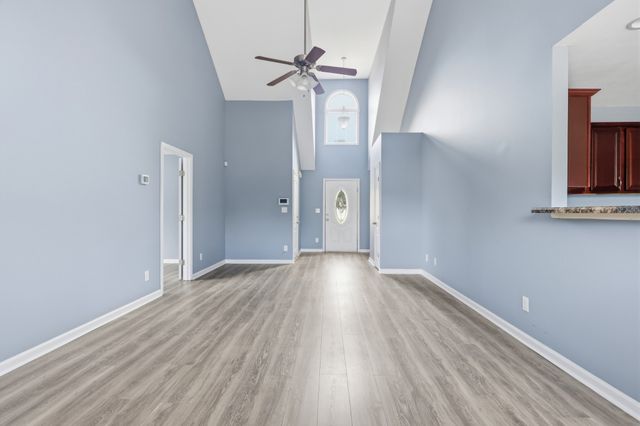 1295 Keech Dr, Clarksville, TN 37042