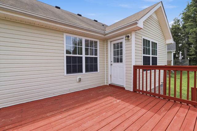1295 Keech Dr, Clarksville, TN 37042